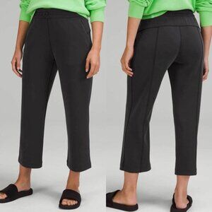 Lululemon Women’s Softsreme High Rise Cropped 24” Straight Leg Pants Sz 14